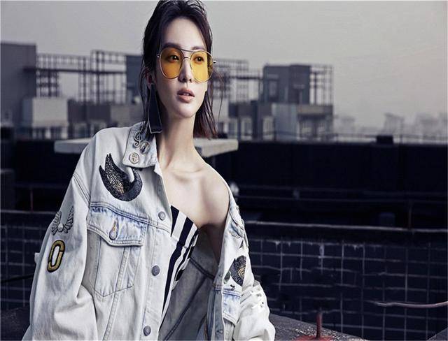 
于妈ABCDE破了一场大案 痛骂某明星经纪人 是污蔑还是确有此事【十大外围足球平台app手机版】(图6)